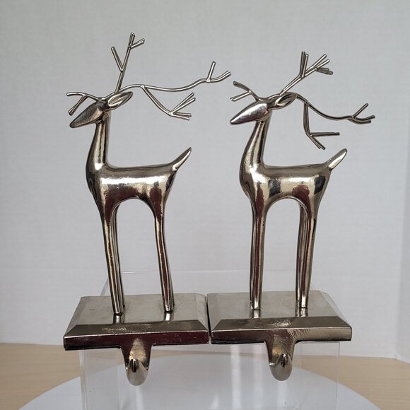 Reindeer Christmas Silver Tone Stocking Holder Hanger Mantel Decoration Set of 2 - Picture 1 of 16
